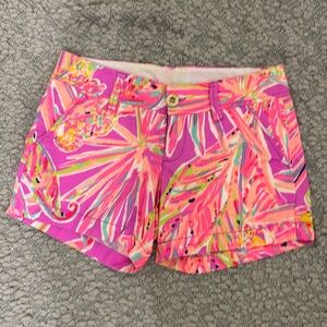 Lily Pulitzer shorts size 00. Callahan shorts. Worn once. Perfect condition